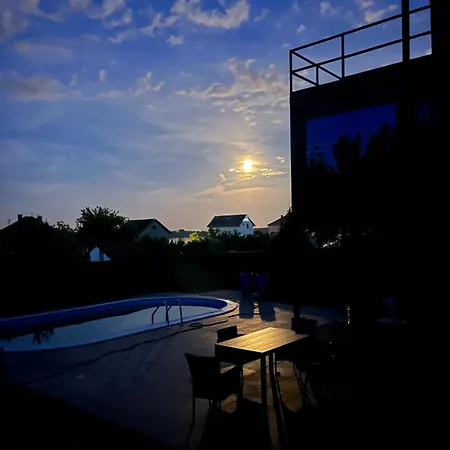 Apartment Ailleurs